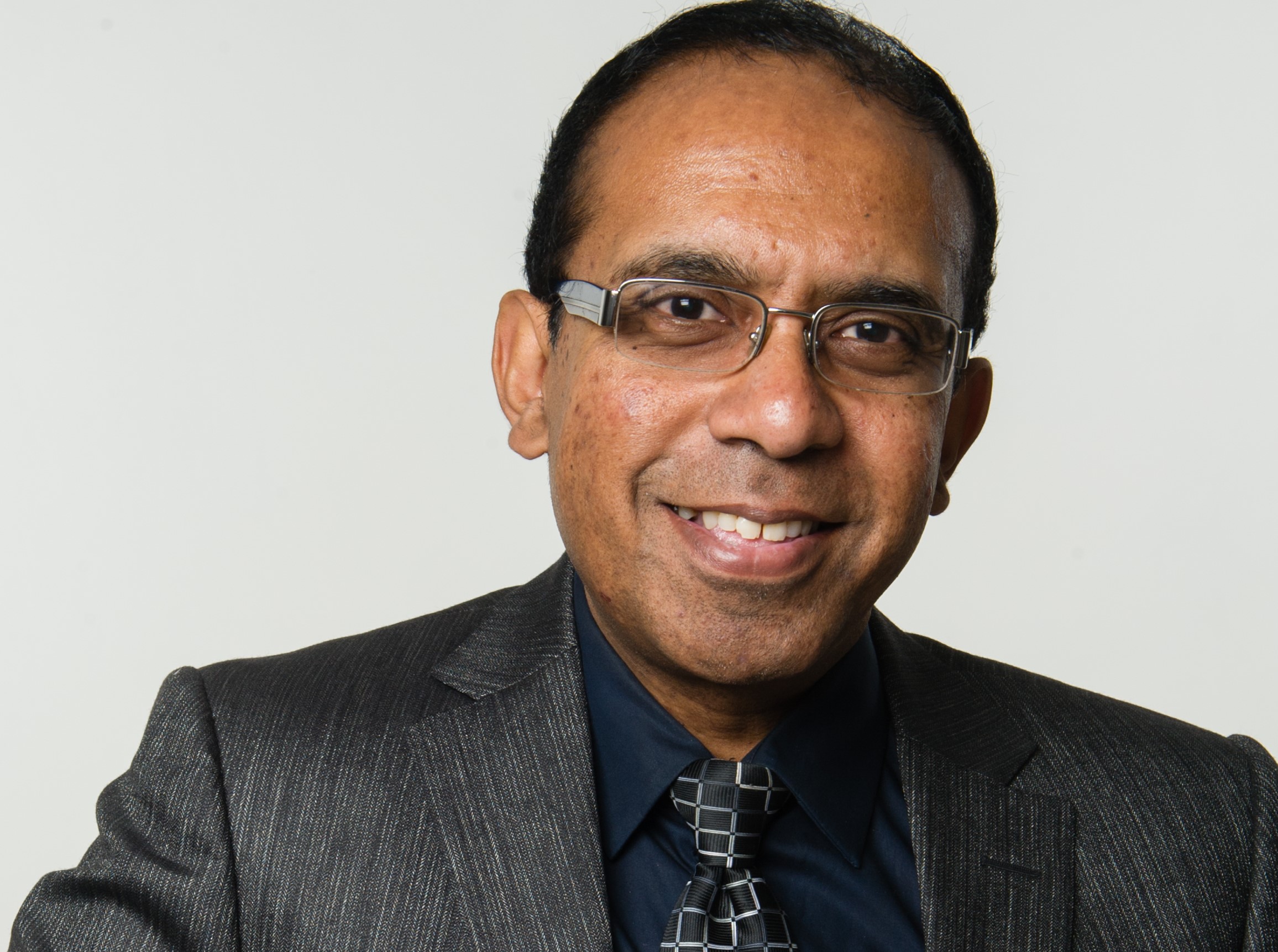 Portrettbilde av kjemiprofessor Abhik Ghosh